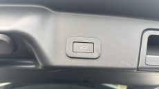 Land Rover Range Rover Evoque 2.0 D200 R-Dynamic SE 5dr Auto Diesel Hatchback